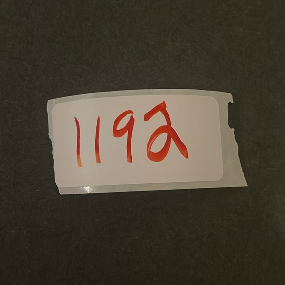 🍀 5/$25🍀 Audrey L Earrings new on card - Picture 6 of 6